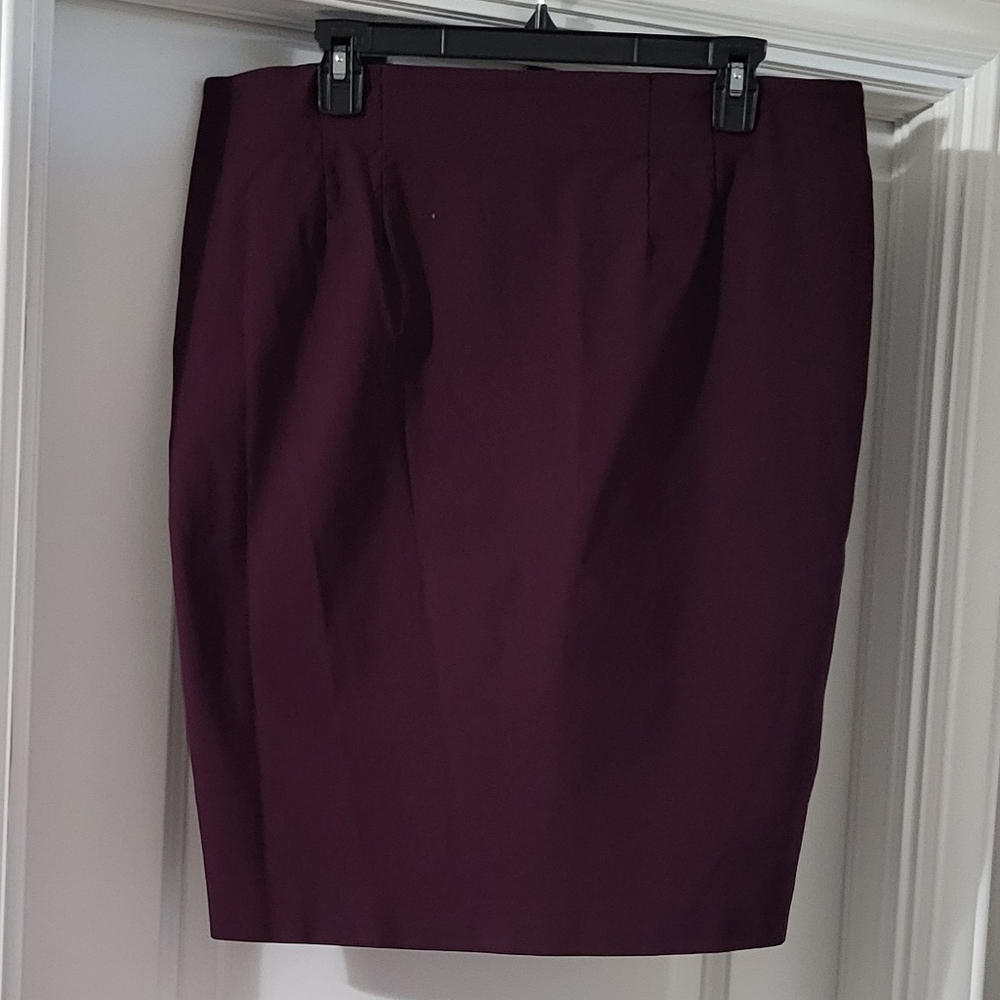 Elle Deep Purple Pencil Skirt - Picture 2 of 3